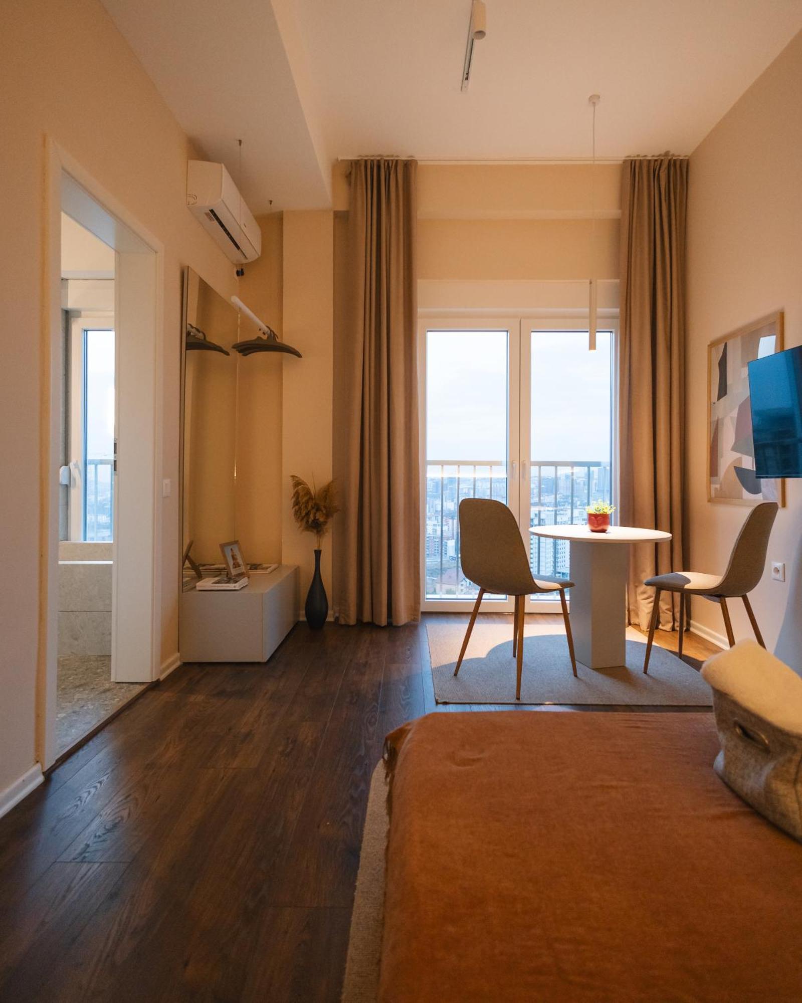 Etern Apart Hotel Pristina Exteriör bild