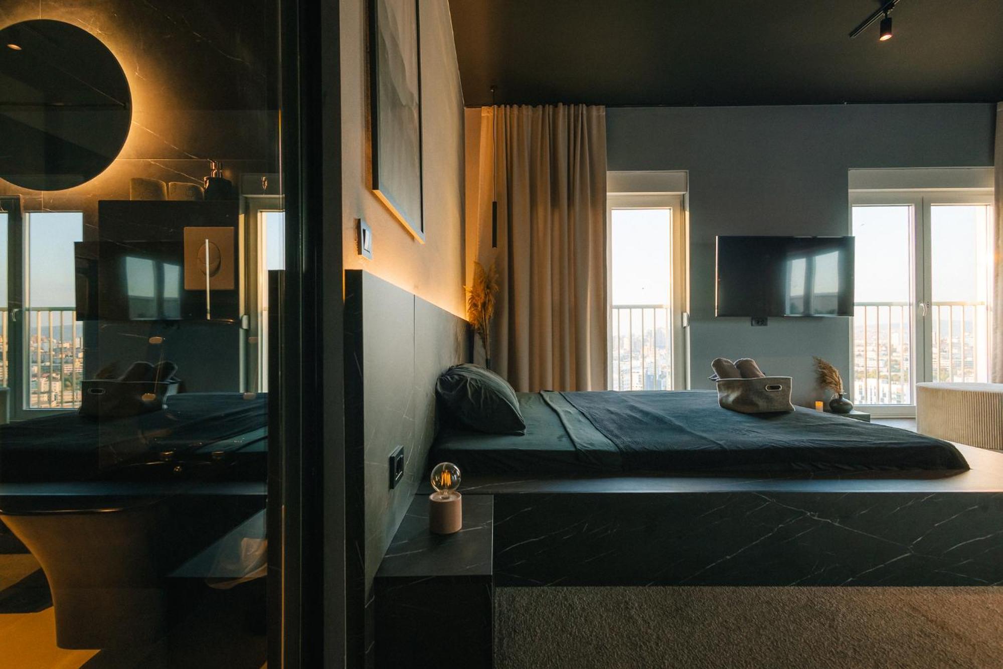 Etern Apart Hotel Pristina Exteriör bild